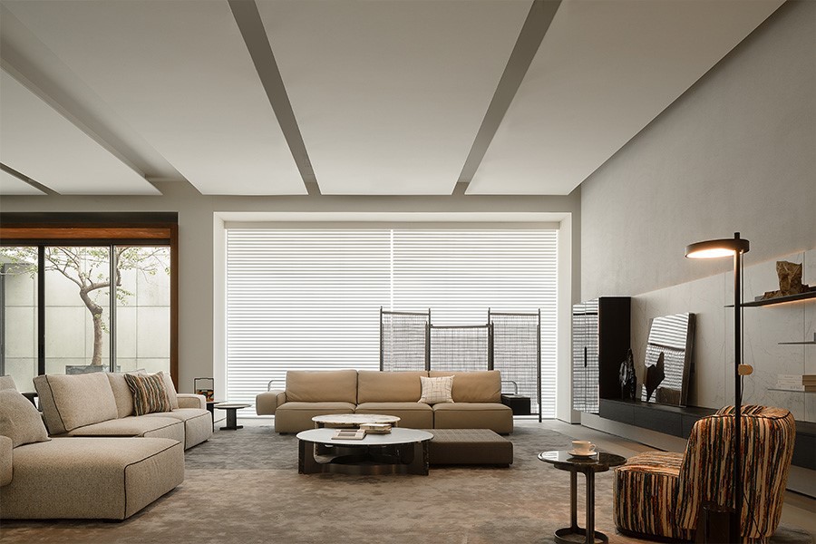 Products Display 10 Products Display 10